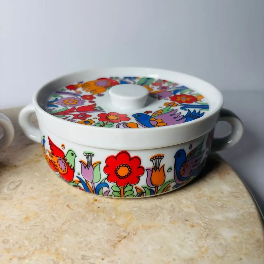 3 Vintage Crown Royal Porcelain Paradise Pattern Bowl & Lid Oven proof 3697‎